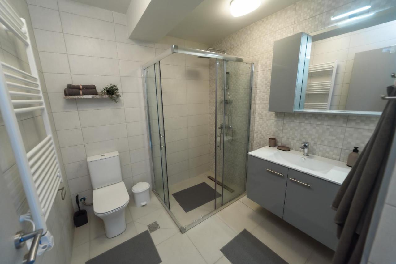 Itaka Studio Apartments - Halkidiki Suites Com 니키티 외부 사진